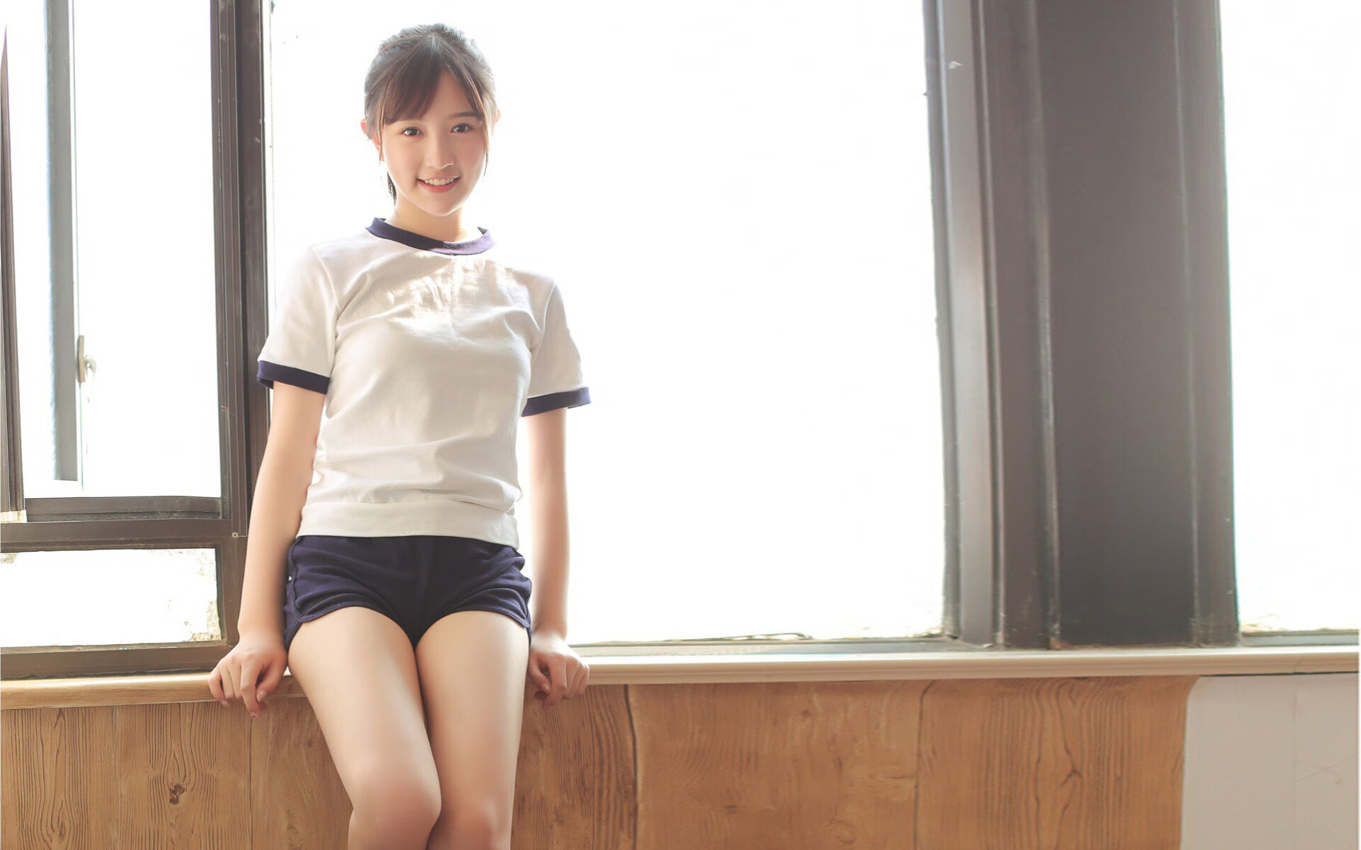 乐鱼体育在线登录-后卫线竞争激烈谁能成为国家队新大脑，后卫什么