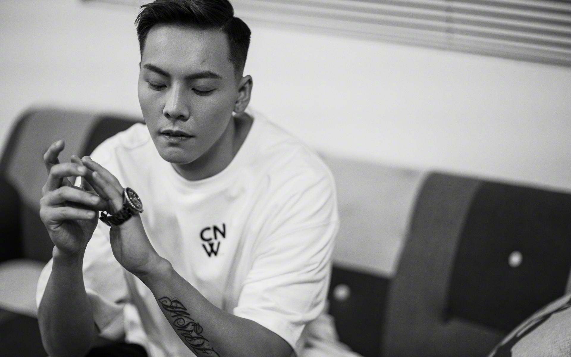 乐鱼体育官网入口-新疆男篮主场气氛热烈成为联盟焦点球馆，新疆男篮最新名单和球队号码