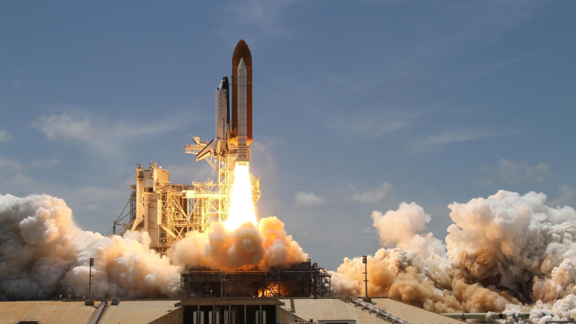 拉恩：凭借速度和力量，他能突破防线并为全黑队创造得分机会，拉恩的故事